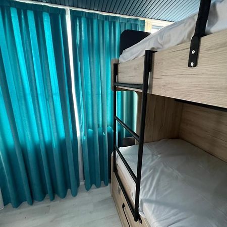 Istiklal Hostel Истанбул Екстериор снимка