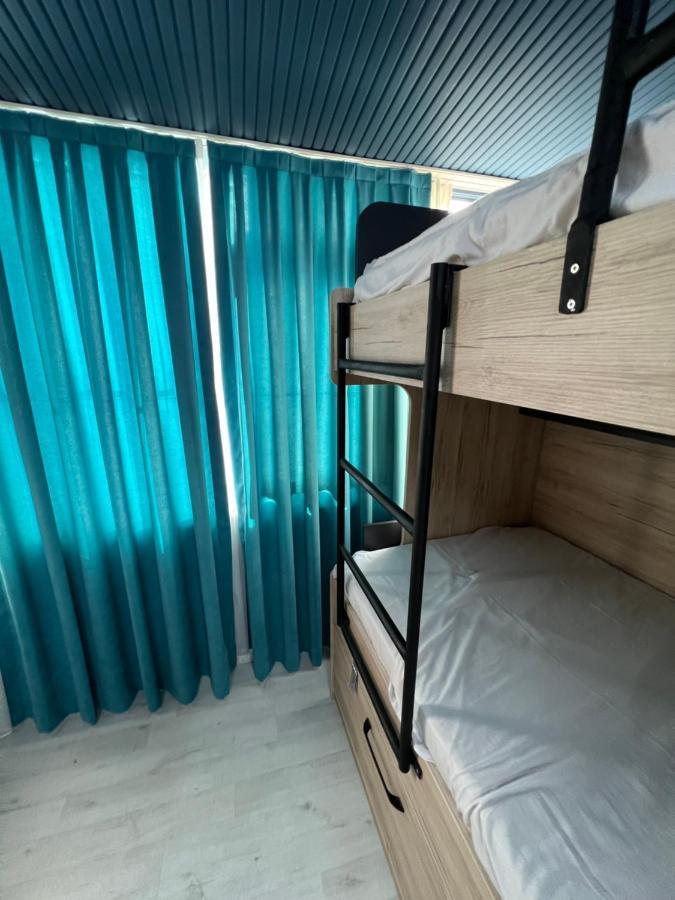 Istiklal Hostel Истанбул Екстериор снимка