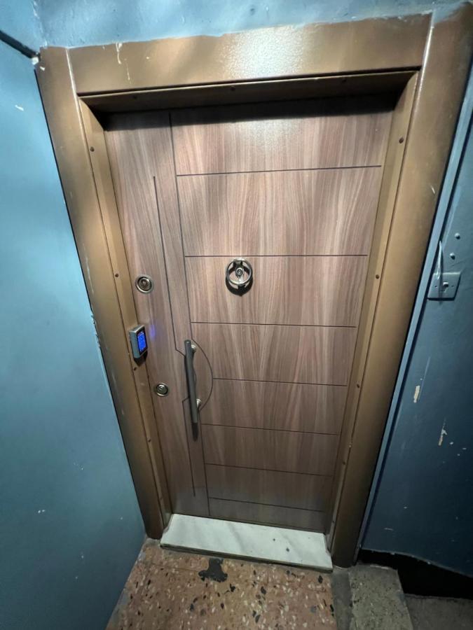 Istiklal Hostel Истанбул Екстериор снимка